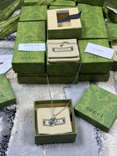 Load image into Gallery viewer, Necklace