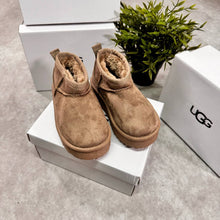 Load image into Gallery viewer, Shoes