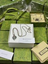 Load image into Gallery viewer, Necklace