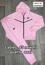 Load image into Gallery viewer, Tracksuit