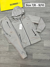 Load image into Gallery viewer, Tracksuit