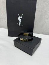 Load image into Gallery viewer, Necklace