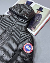 Load image into Gallery viewer, Jacket