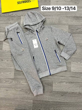 Load image into Gallery viewer, Tracksuit