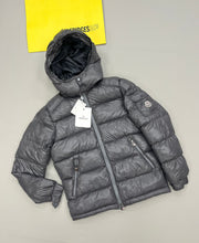 Load image into Gallery viewer, Jacket