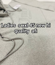 Load image into Gallery viewer, Tracksuit