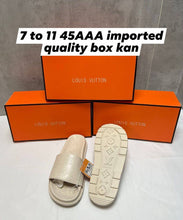 Load image into Gallery viewer, Slipper