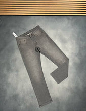 Load image into Gallery viewer, Jeans