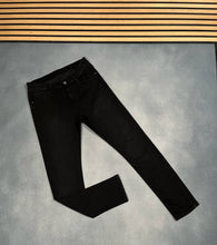 Load image into Gallery viewer, Jeans