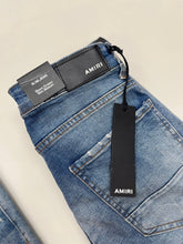 Load image into Gallery viewer, Jeans