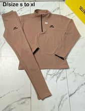 Load image into Gallery viewer, Tracksuit