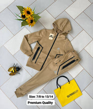 Load image into Gallery viewer, Tracksuit
