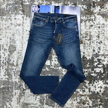 Load image into Gallery viewer, Jeans