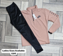 Load image into Gallery viewer, Tracksuit women