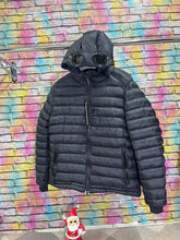 Load image into Gallery viewer, Jacket