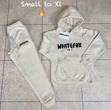Load image into Gallery viewer, Tracksuit women