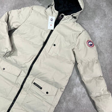 Load image into Gallery viewer, Jacket