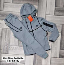 Load image into Gallery viewer, Tracksuit boy