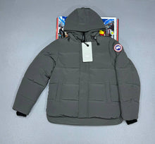 Load image into Gallery viewer, Jacket