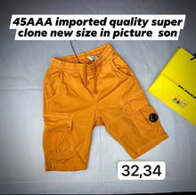 Load image into Gallery viewer, Short