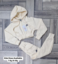 Load image into Gallery viewer, Tracksuit boy