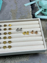 Load image into Gallery viewer, Necklace