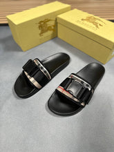 Load image into Gallery viewer, Slipper