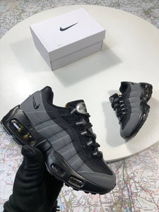 Shoes boy