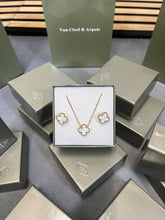 Load image into Gallery viewer, Necklace