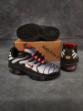 Load image into Gallery viewer, Shoes boy