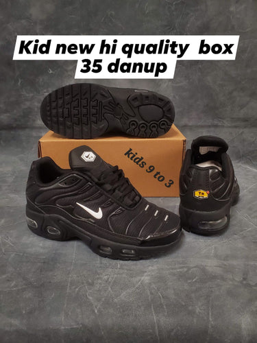 Shoes boy