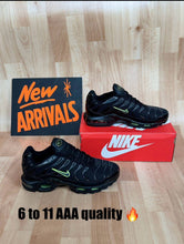 Load image into Gallery viewer, Shoes