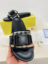 Load image into Gallery viewer, Slipper