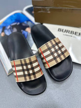 Load image into Gallery viewer, Slipper