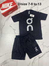 Load image into Gallery viewer, Tshirt