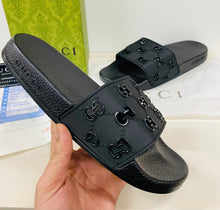 Load image into Gallery viewer, Slipper