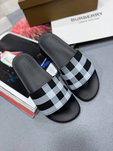 Load image into Gallery viewer, Slipper