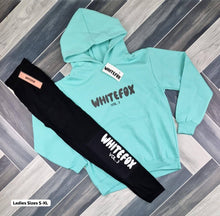 Load image into Gallery viewer, Tracksuit women