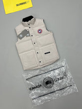 Load image into Gallery viewer, Jacket