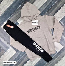Load image into Gallery viewer, Tracksuit women