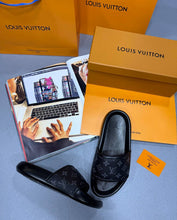 Load image into Gallery viewer, Slipper