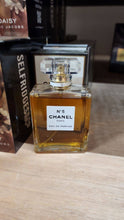 Load image into Gallery viewer, Perfume