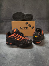Load image into Gallery viewer, shoes boy