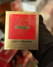 Load image into Gallery viewer, Perfume