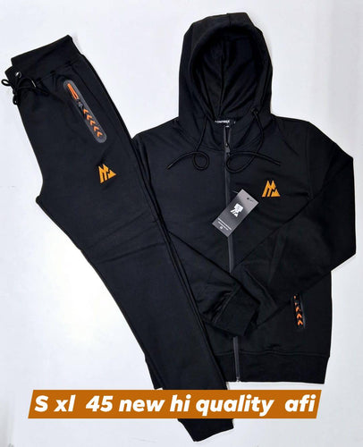 Tracksuit men