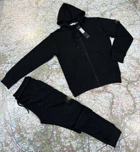 Load image into Gallery viewer, Tracksuit