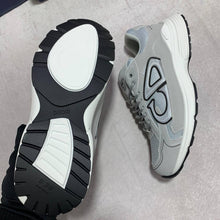 Load image into Gallery viewer, Shoes men