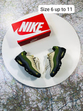 Load image into Gallery viewer, Shoes