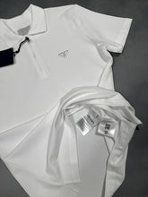 Load image into Gallery viewer, T-shirt