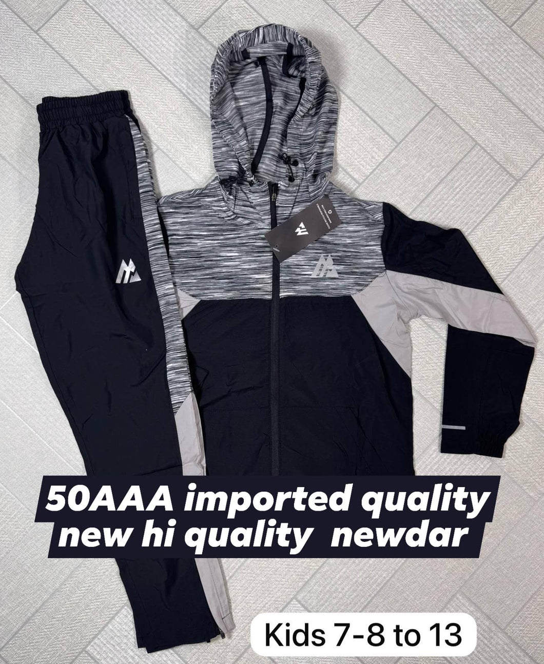 Tracksuit men